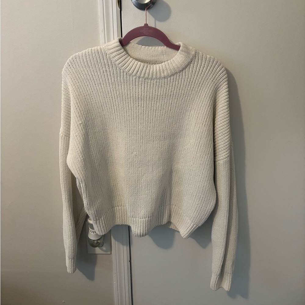 ABERCROMBIE SWEATER